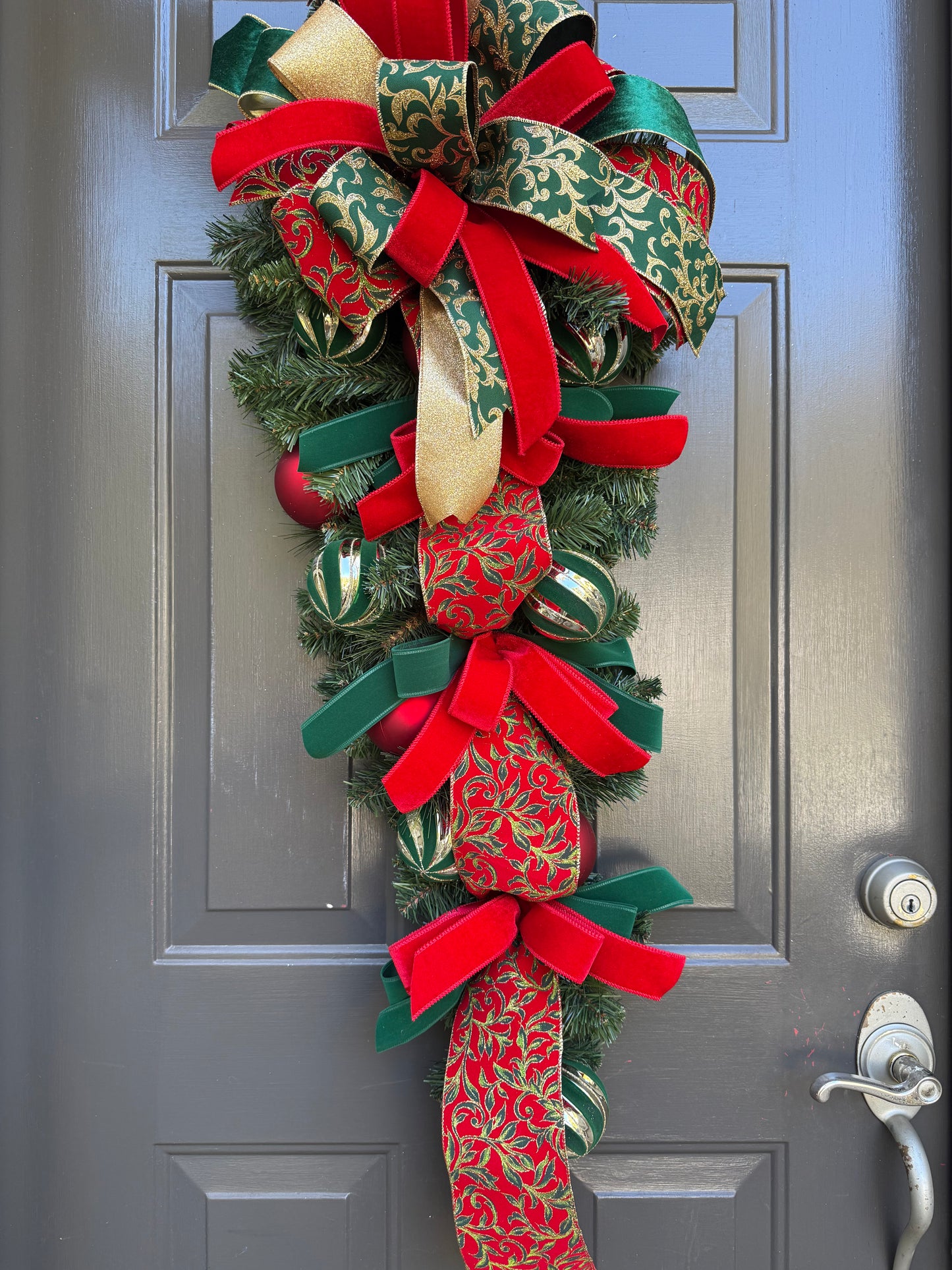 Classic Red & Green Velvet Christmas Swag